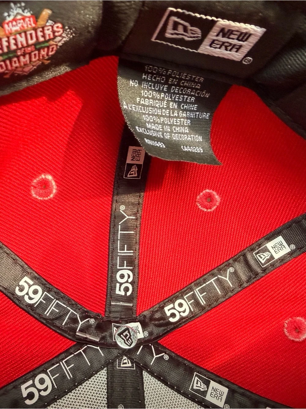 New Era WooSox Marvel Defenders 59FIFTY Fitted Hat Kids 6 3/4 NWT